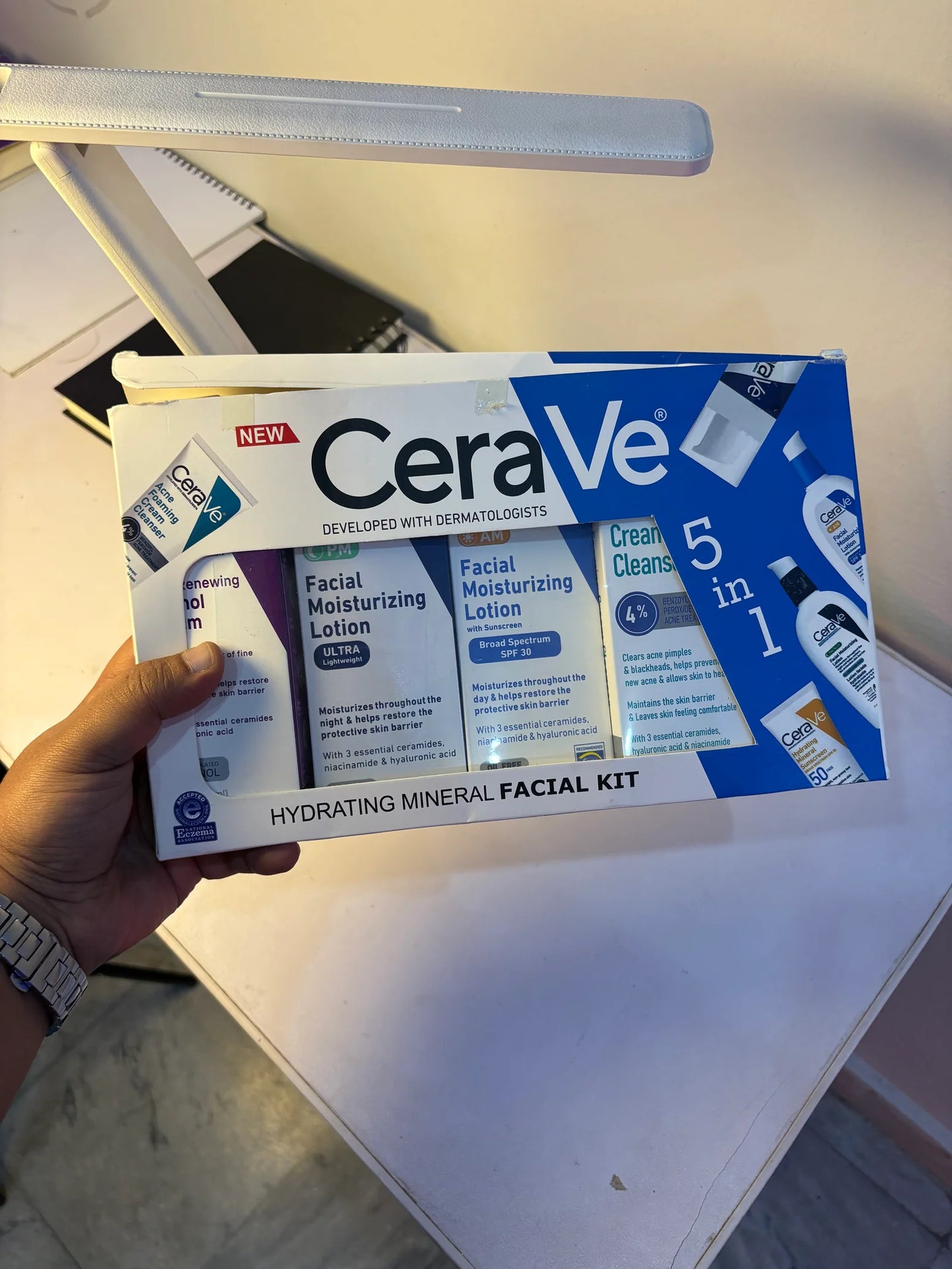 Cerave Mineral Facial Kit